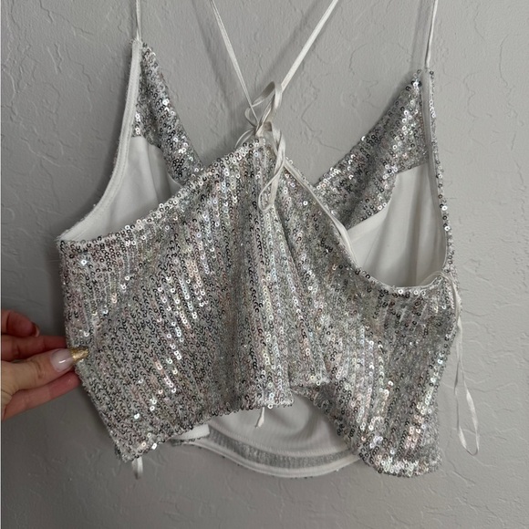 Walter Baker Silver Sequin Cynthia Crop Top size XS - Picture 8 of 9